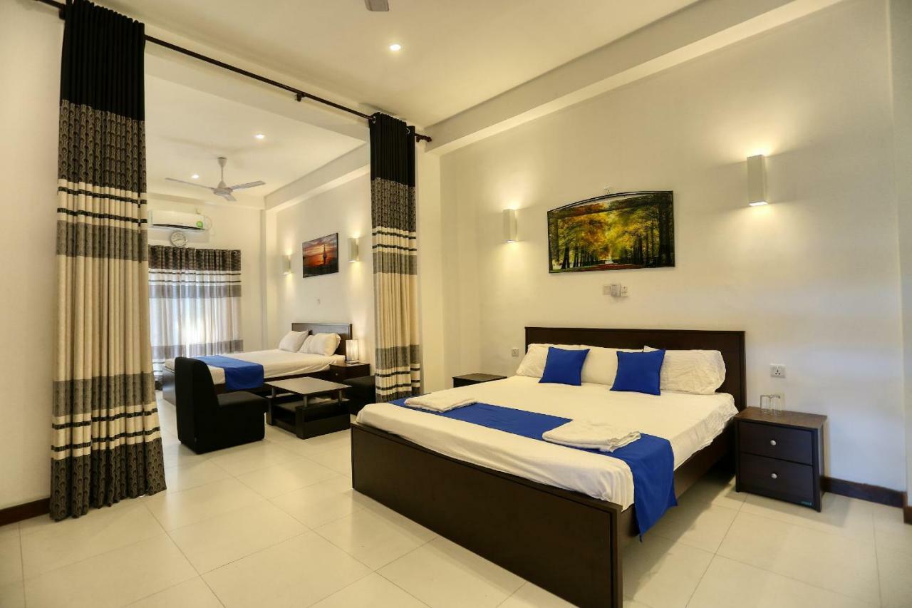 Yoho White House Apartment Galle Bagian luar foto